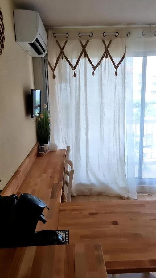 Studio Cabine Refait A Neuf A 3 Minutes A Pied De La Plage Lägenhet Le Grau-du-Roi Exteriör bild