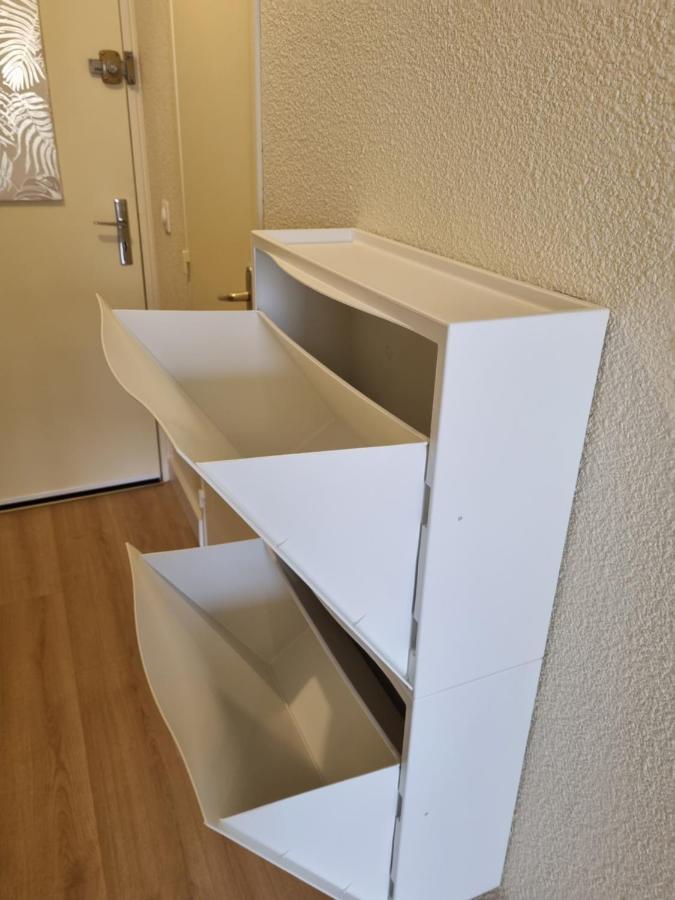 Studio Cabine Refait A Neuf A 3 Minutes A Pied De La Plage Lägenhet Le Grau-du-Roi Exteriör bild